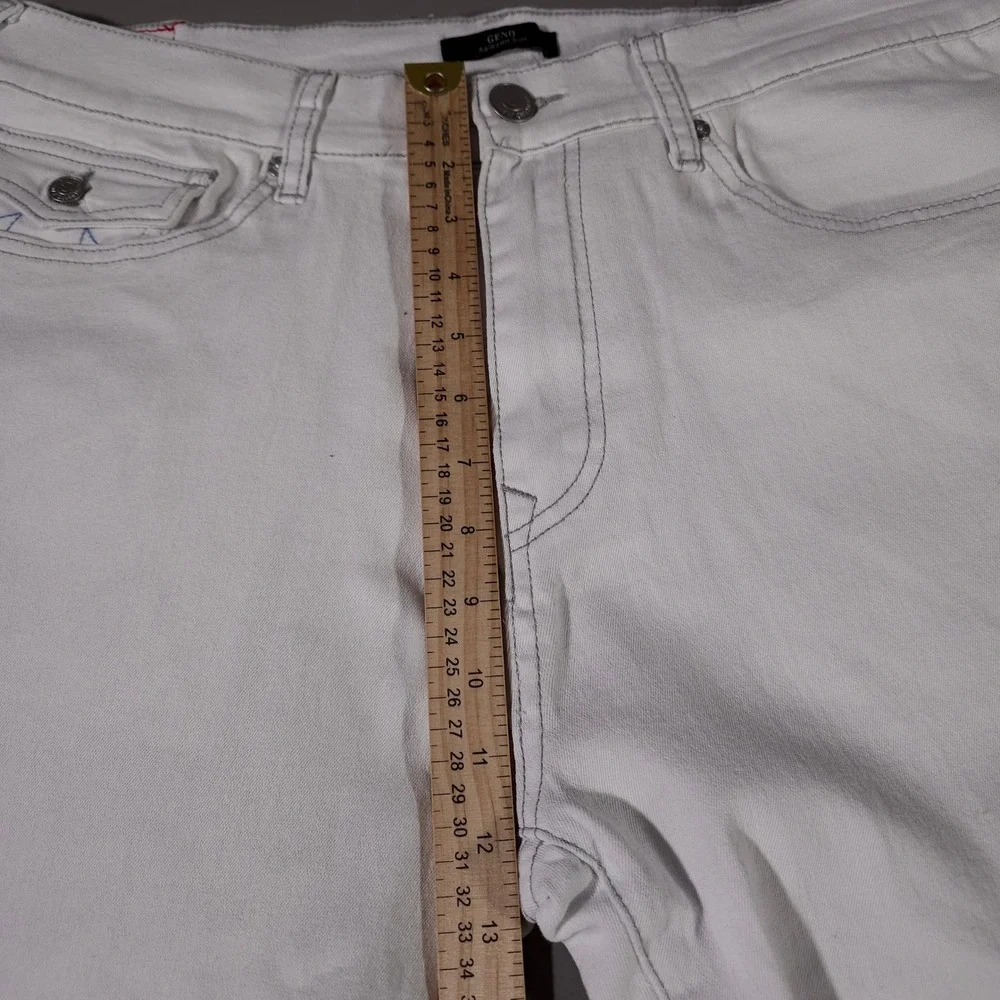 True Religion Geno Relaxed Slim Jeans Mens 36 Optic White Flap Pocket 700217